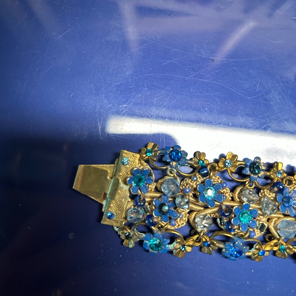 Michal Negrin Blue and Gold Floral Bracelet - Picture 10 of 13